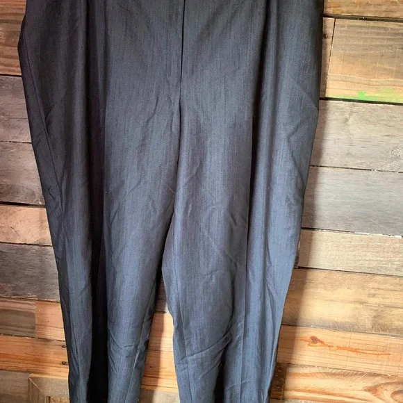 Plus size dress pants - Picture 2 of 7